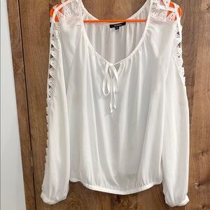 XoXo White Lace Trim Women's Top